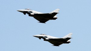 Izraelské stíhačky zaútočili v pásme Gazy, odkiaľ do Izraela vypálili rakety