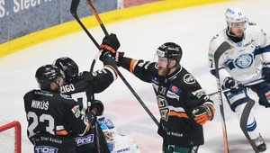 Hokejisti HC Košice majú rekordný desiaty titul! Vo finále zdolali HK Nitra v predĺžení