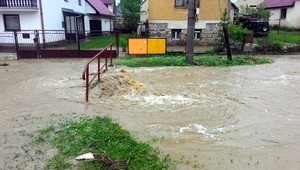 POČASIE: Slovensko zasiahnu lejaky a povodne, tieto mestá sú v ohrození