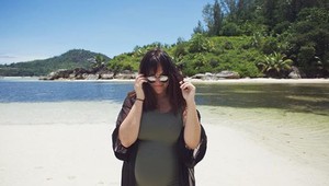 Hrá sa na Meghan? Speváčka vraj tají narodenie dieťaťa