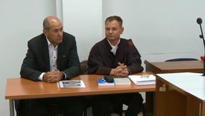 Špinavé protislovinské prostitútky. Robert Fico má šťastie, že nežije v Slovinsku