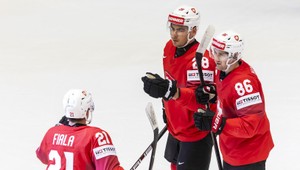 Švajčiari postúpili do semifinále, Rakúsko zdolali 6:0