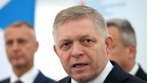 Premiér vyzýva na riešenie sporov v koalícii, inak budú predčasné voľby