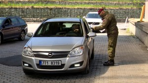 Minister Rakúšan chce predĺžiť kontroly so Slovenskom o ďalších 30 dní