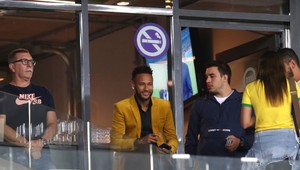 Vydarený žartík na Neymara. Do skrinky mu narafičili hada