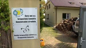 Čistý deň po kauze sexuálneho zneužívania, čelí žalobe. Podala ju Trnavská župa