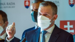 Hnutie Hlas-SD obrannú zmluvu s USA nepodporí, uviedol Peter Pellegrini