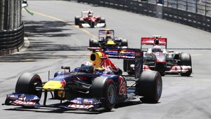 F1: Vettel môže oslavovať už v Singapure