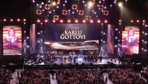 Pocta Gottovi: Jeho dcéra Charlotte vyšla na pódium a po TOMTO sa ľudia neubránili slzám!