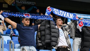 Slovan zdolal Spartak 3:2 a od trofeje ho delí jediný triumf