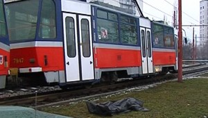 V električke sa strieľalo, cestujúci zomrel!