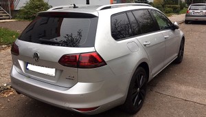 Chcete si zatemniť zadné svetlá na aute? Radšej to nerobte