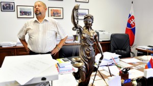 Štefan Harabin: Neverí prezidentovi, ani svojej šéfke