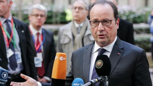 Francúzsky prezident Hollande ostro skritizoval odporcov kvót