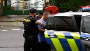 Muža, ktorý kradol v dome vojnového veterána Vladimíra Strmeňa, vzali do väzby