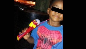 Desaťročný chlapec zastrelil svojho šesťročného brata