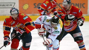 Súhrn výsledkov piatkových stretnutí 4. kola slovenskej hokejovej extraligy 2007/2008