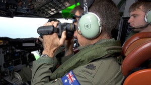 Ďalšie sklamanie. Vyplavený materiál nepochádza zo strateného lietadla