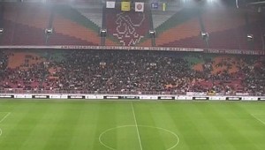 Milióny ľudí do Ajax arény kvôli husej koži