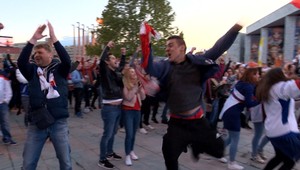 Davy ľudí a dopravné obmedzenia. Ako polícia zvládla prvý deň MS v hokeji?