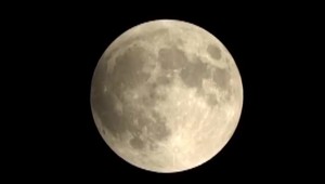 Číňania sa ako prví dostali na odvrátenú stranu Mesiaca