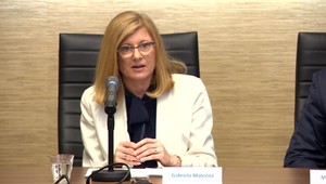 Matečná na Považí. Skontrolovala kozy, žatvu a vychválila podnik