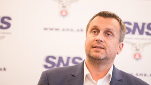 Odvolávanie Danka sa nekoná. Poslanci neschválili program rokovania