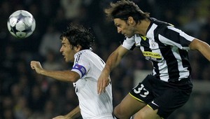 Real chce vrátiť Juventusu prehru, Zenit v ťažkej situácii