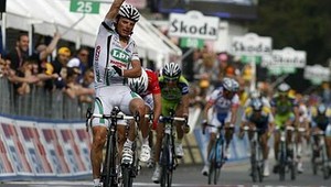 Talian di Luca vyhral 4. etapu, prvú horskú