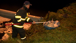 Neidentifikovateľná pena vo vode. Hrozí veľký úhyn rýb
