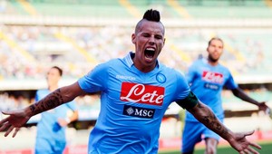 Hamšík (26) sa dvoma gólmi podieľal na výhre Neapola nad Chievom