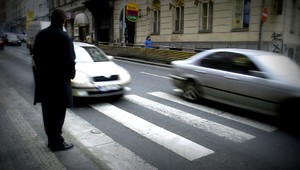 V Liptovskom Mikuláši majú inteligentné priechody. Autám blikajú