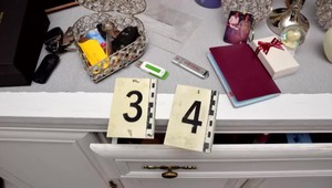 Priateľku nebohého donútili, aby krivo svedčila. Mužom hrozí väzenie