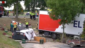 Nákladné auto vrazilo do skupiny ľudí na oslave. Šesť z nich prišlo o život, ďalší sú v nemocnici