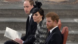 Kate, Williama a Harryho spojila smutná udalosť