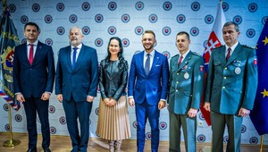Nový šéf polície. Minister vnútra Šutaj Eštok menoval vedúce pozície v polícii