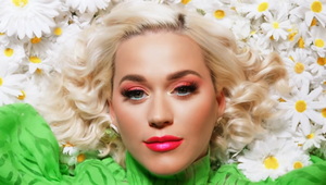 Katy Perry sa ukázala po pôrode v SKUTOČNEJ podobe! Odsávačka na prsiach a bombárďáky!