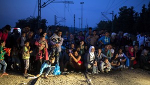 Kvôli utečeneckej kríze môže padnúť Schengen, štáty nezvládajú migrantov