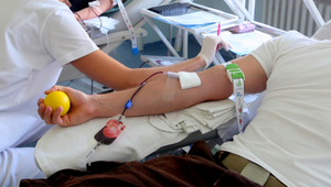 V zdravotníctve je akútny nedostatok darcov krvi. Po vypuknutí krízy ich počet dramaticky prepadol