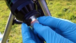 Na Slnko sa nikdy nepozerajte cez ďalekohľad voľným okom. Pokus preukázal, prečo