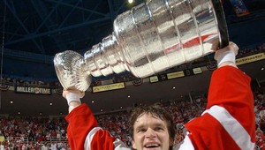 Do bojov o Stanleyho pohár môže zasiahnuť 11 Slovákov