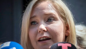 Násilný styk s premiérom a fetiš princa Andrewa. Epsteinova obeť odhalila hrôzy zneužívania