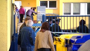 Bratislavská pošta terčom prepadu. Muž napadol ochrankára