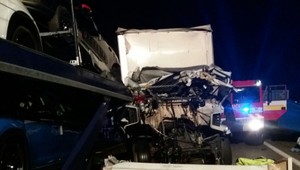 Pri nočnej nehode na D2 prišiel o život 38-ročný muž