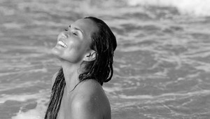 Nechceli jej veriť, že už nemá silikóny! Modelka preto TAKTO ukázala zjazvené prsia!