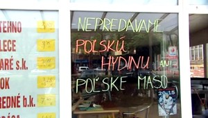 Poľské mäso nepredávame, oznamuje obchod. Nápis pobúril ambasádu