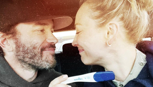 Bábo je na ceste! Rozžiarený herecký pár prezradil rovno aj pohlavie prvého potomka!