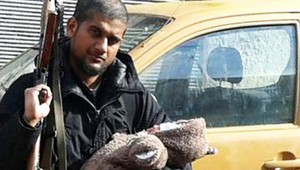 Na najnovšom videu Islamského štátu je zrejme Brit Siddhartha Dhar