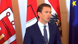 Parlament vyslovil nedôveru vláde kancelára Kurza