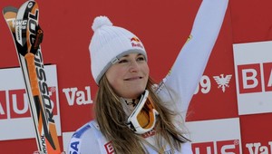 Vonnová uchmatla Pärsonovej prvé zlato vo Val d'Isere